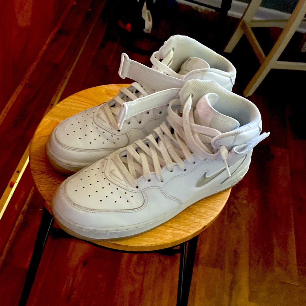 Air Force 1 mids